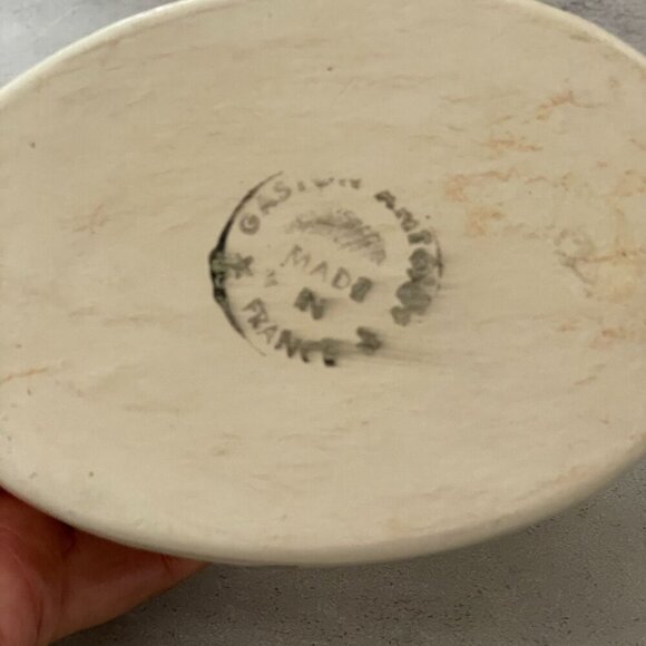 Vintage Made in France Hand-Painted Rustic Floral Oval Covered Trinket Box 4.75" - Picture 6 of 9